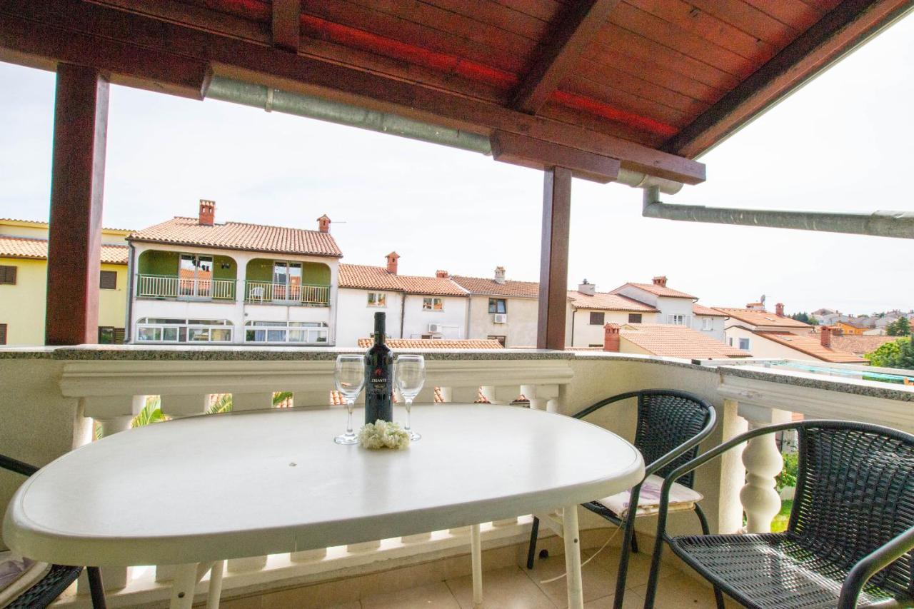 Cozy Apartment With Breakfast On Request 1 Pula Ngoại thất bức ảnh