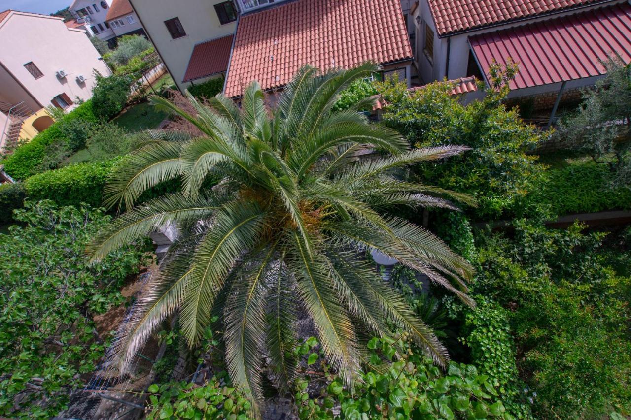 Cozy Apartment With Breakfast On Request 1 Pula Ngoại thất bức ảnh