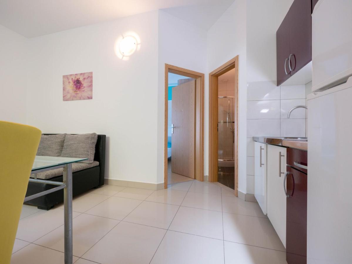 Cozy Apartment With Breakfast On Request 1 Pula Ngoại thất bức ảnh