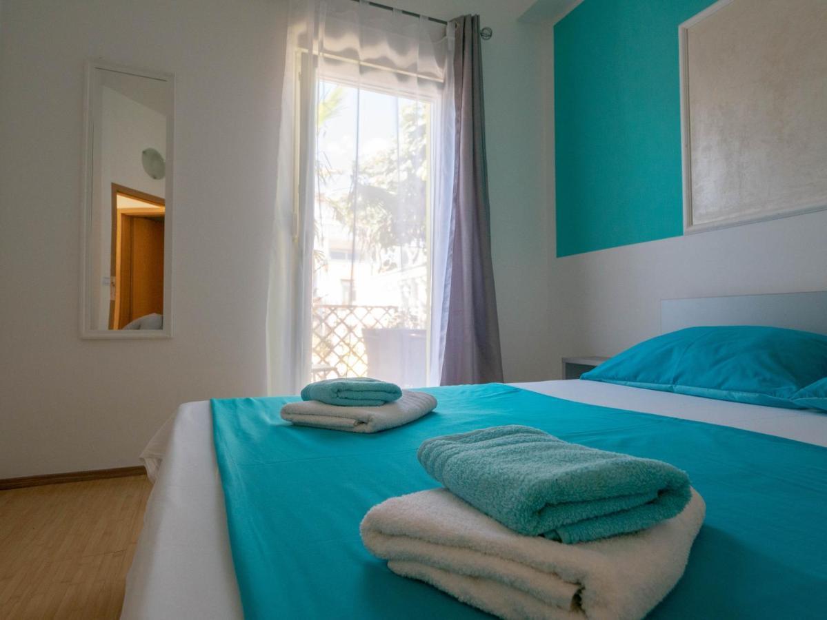 Cozy Apartment With Breakfast On Request 1 Pula Ngoại thất bức ảnh