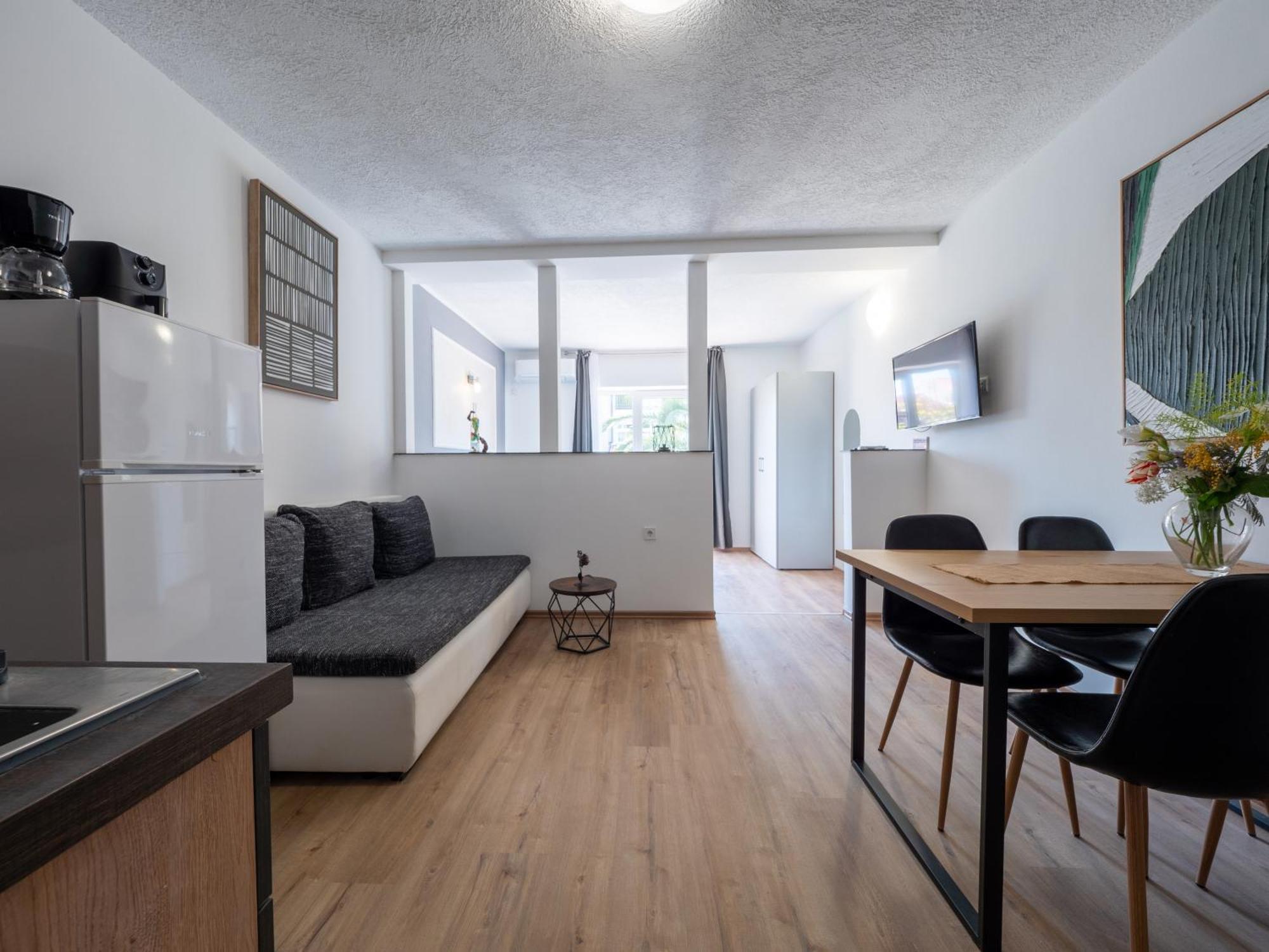 Cozy Apartment With Breakfast On Request 1 Pula Ngoại thất bức ảnh